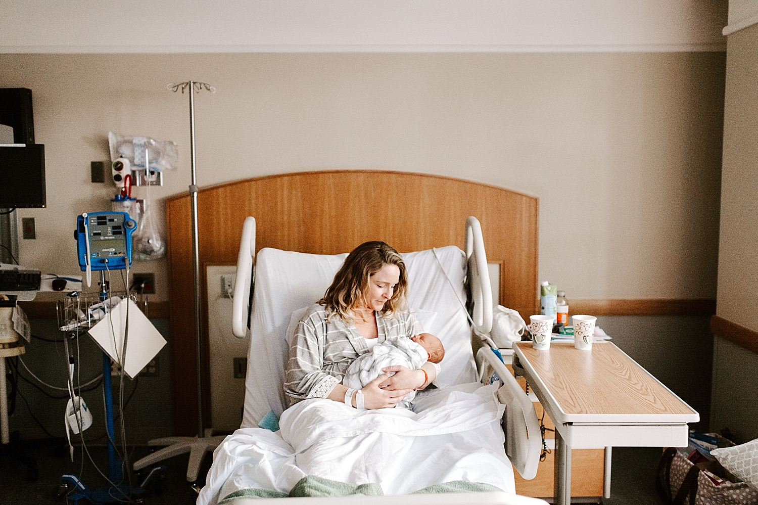 Fresh48 Hospital Newborn Session | Meg Newton Photography