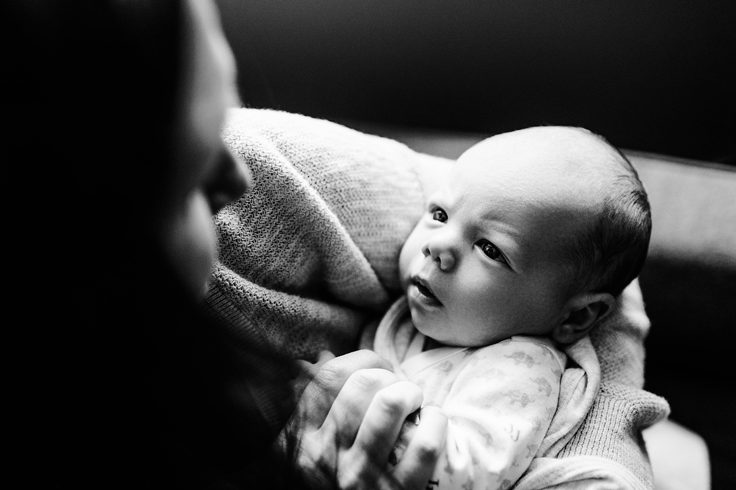 Seattle Lifestyle Newborn Session with Seattle Newborn Photographer, Meg Newton Photography 