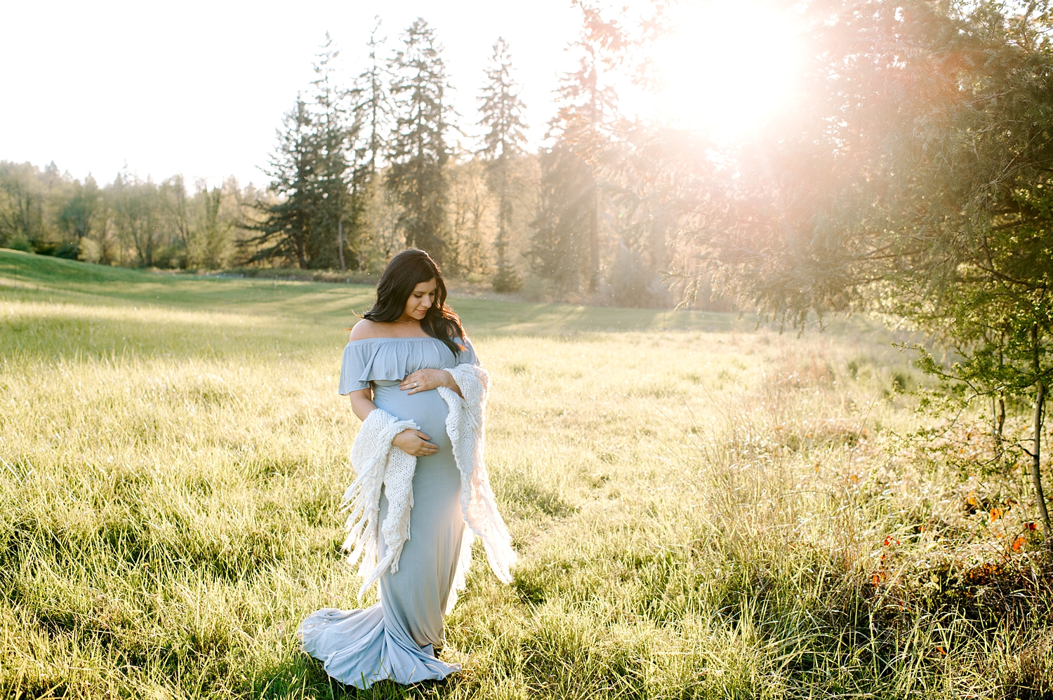 Mama in long, stunning maternity dress for Seattle maternity session with Meg Newton Photography 