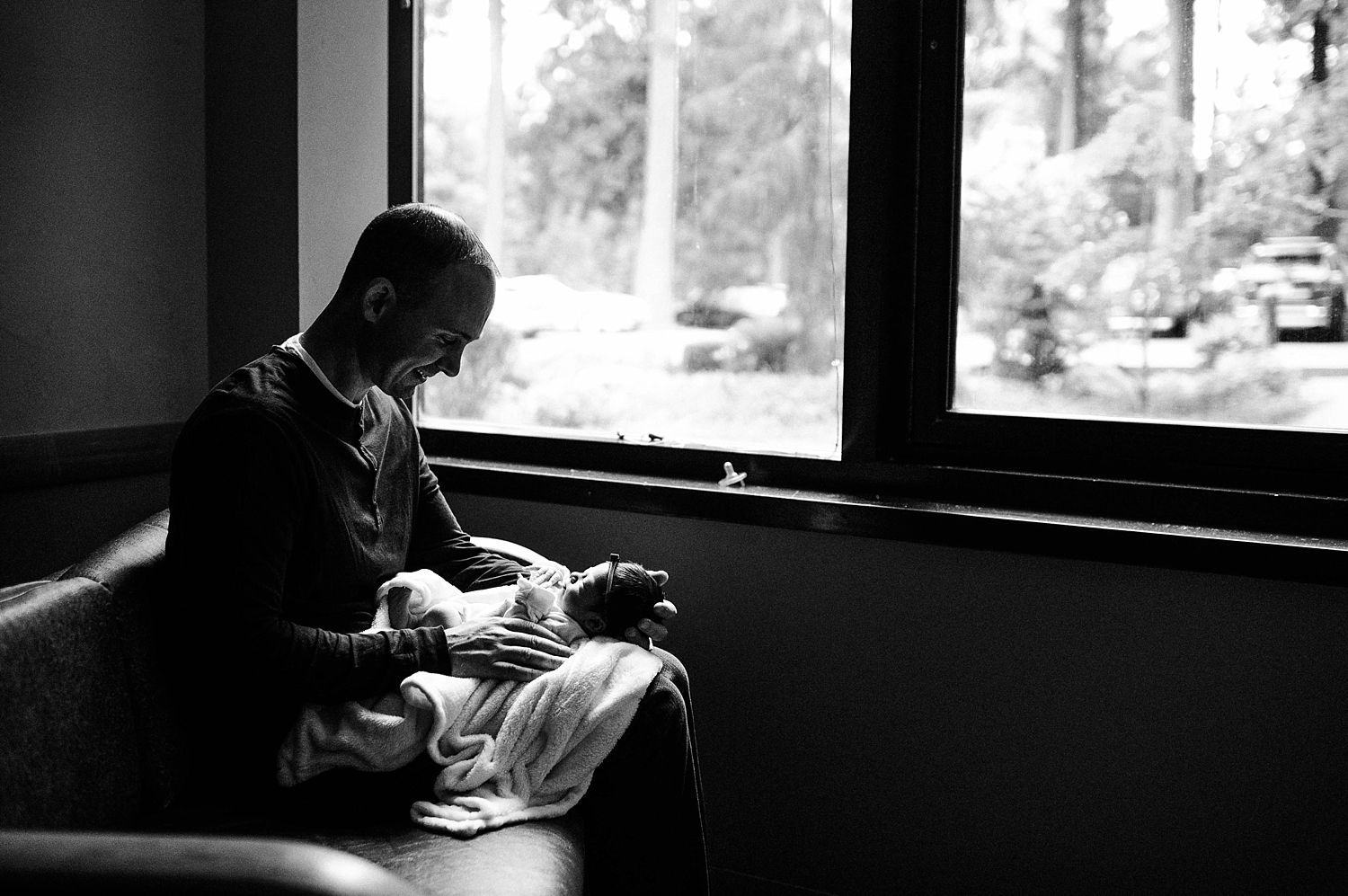 Fresh48 Hospital Newborn Session of Dad and his baby girl | Photographed by Olympia Fresh48 Photographer, Meg Newton Photography