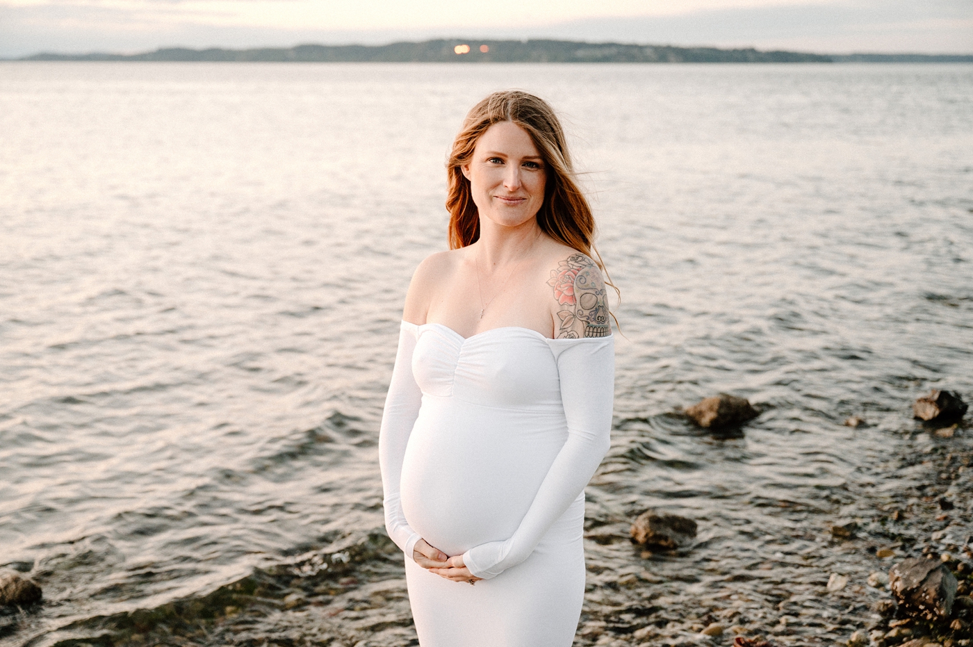 Portrait of glowing new mom-to-be. Image by PNW maternity photographer Meg Newton.